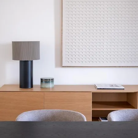 Luvi - Occhialini 5 * Mailand